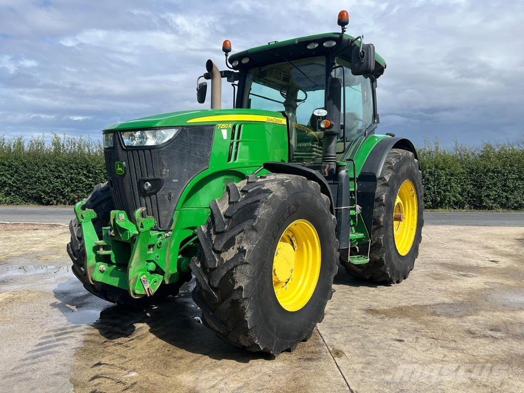 John Deere 7250R Traktorer