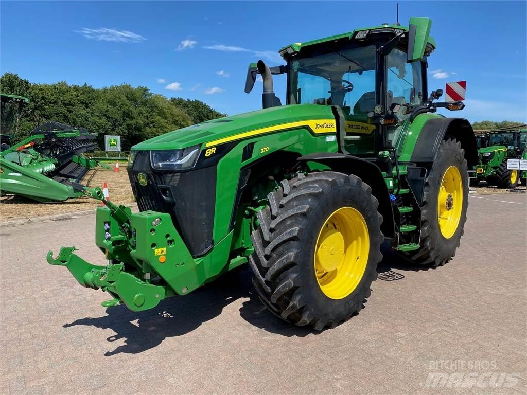 John Deere 8R370 Traktorer