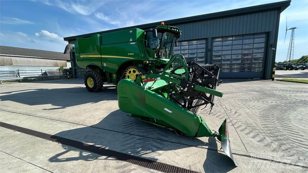 John Deere S780 Skurtreskere