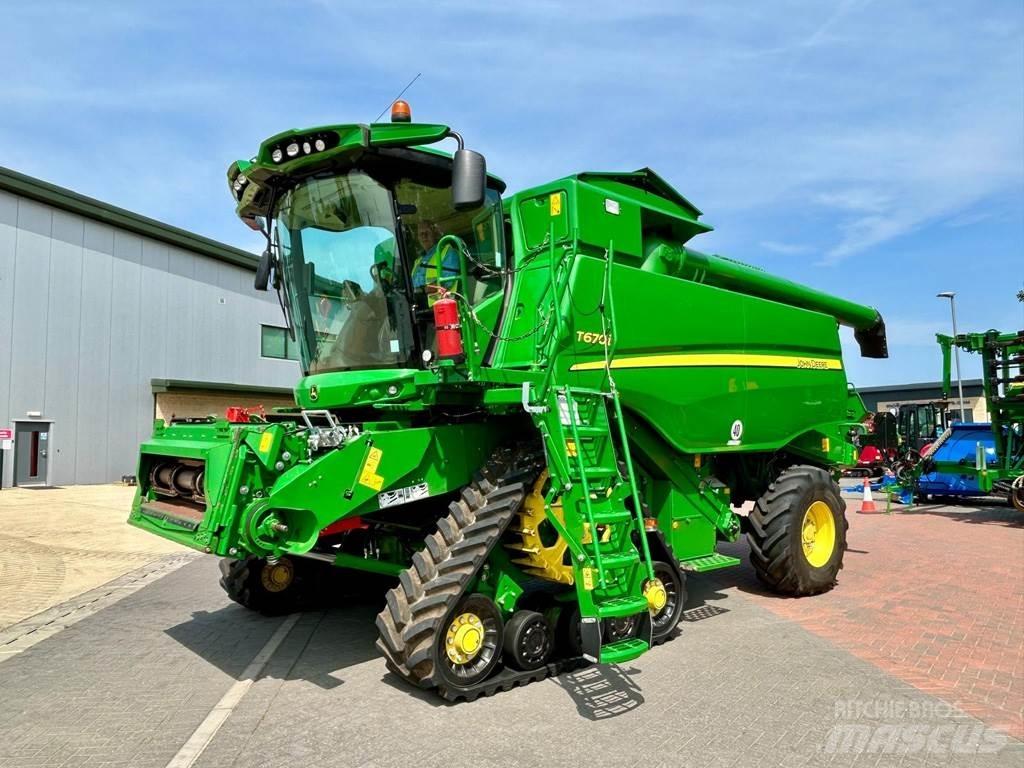 John Deere T670 Skurtreskere