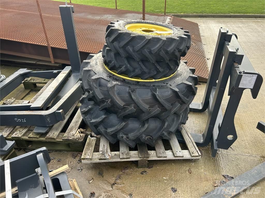 John Deere TYRES Landbruk - Annet