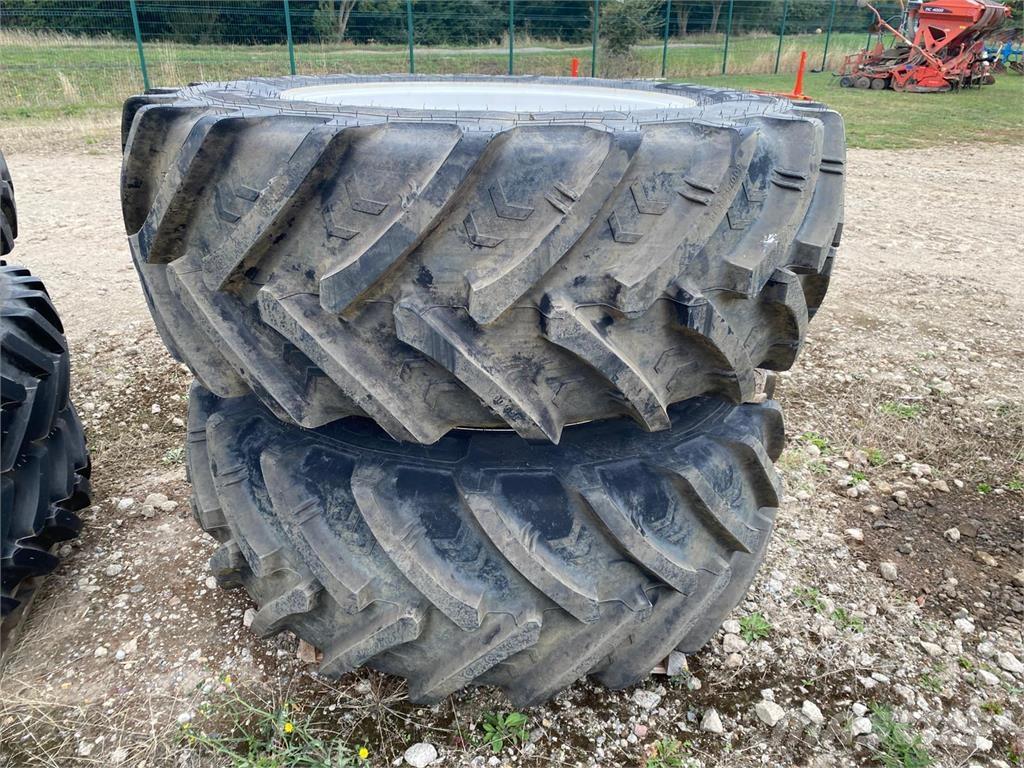 Kuhn 600/65R38 Dekk, hjul og felger