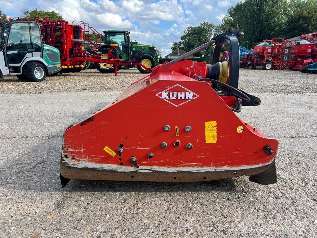Kuhn BP28 Beitepussere og toppkuttere