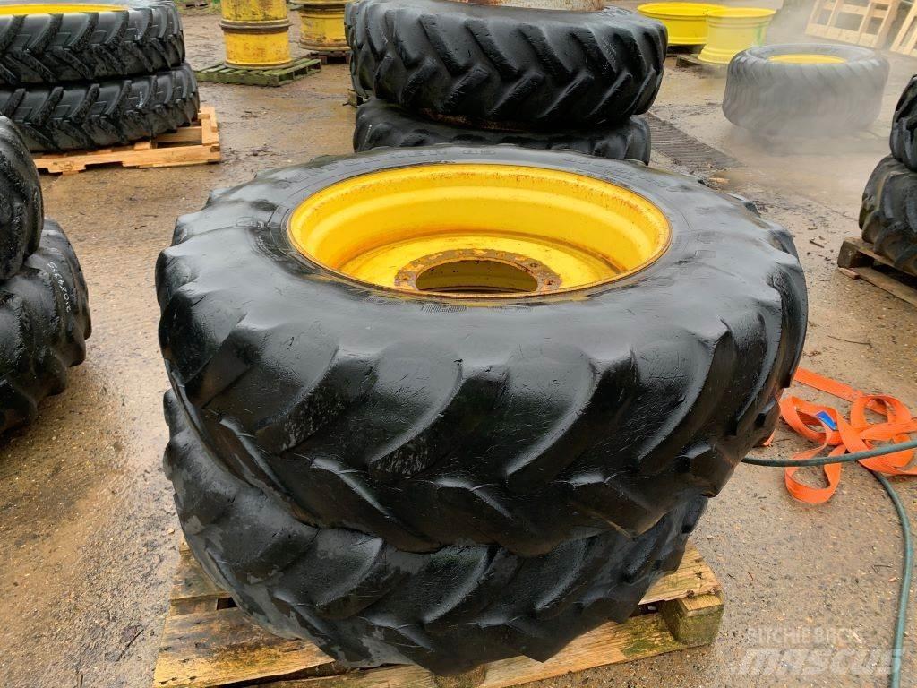  ROWCROPS Dekk, hjul og felger