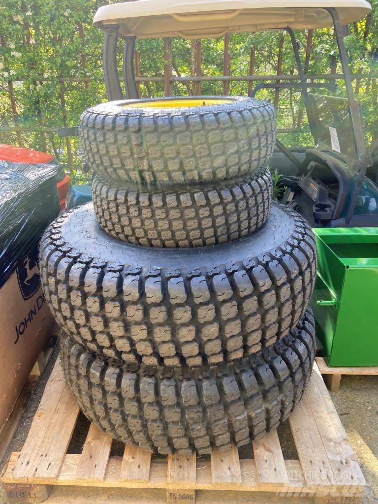  TURF TYRES Kompakttraktorer
