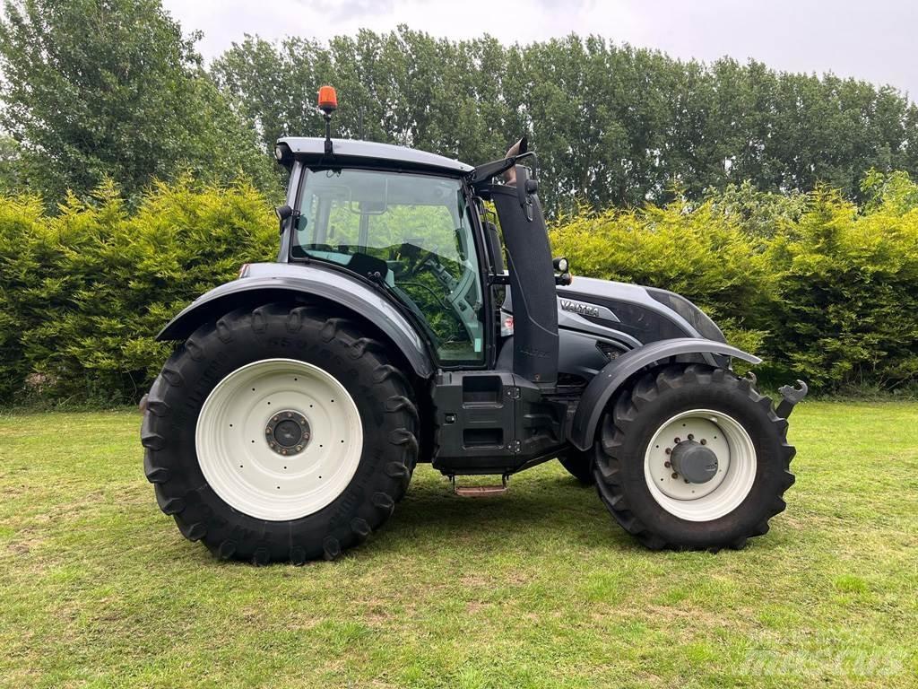 Valtra T234 Traktorer