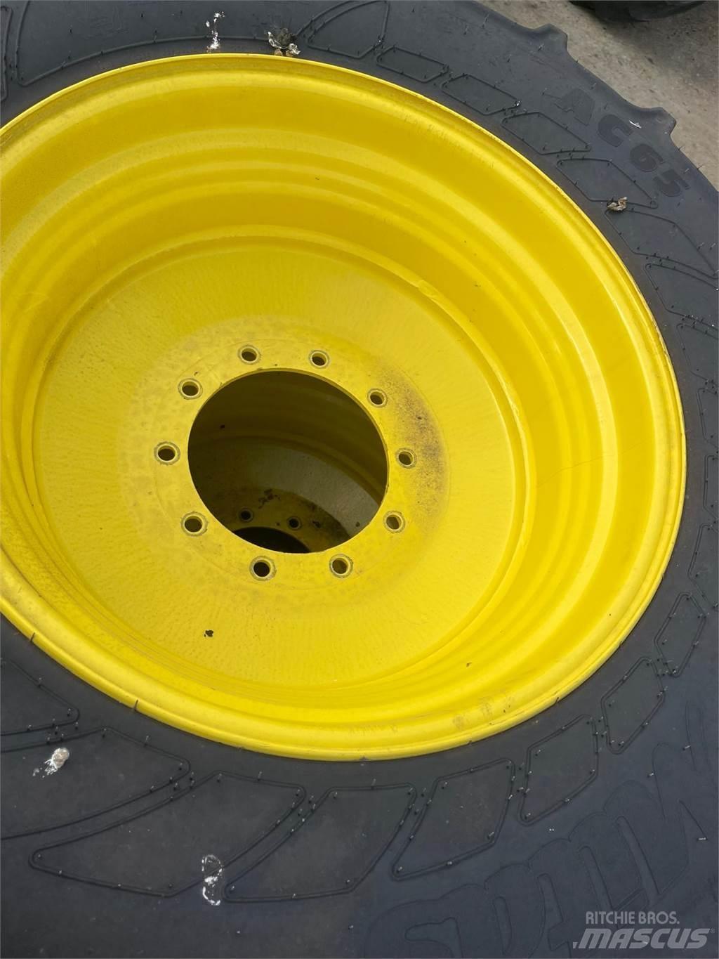  WHEELS Dekk, hjul og felger