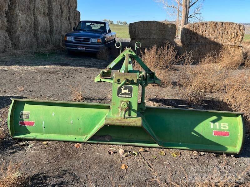 John Deere  Slodder