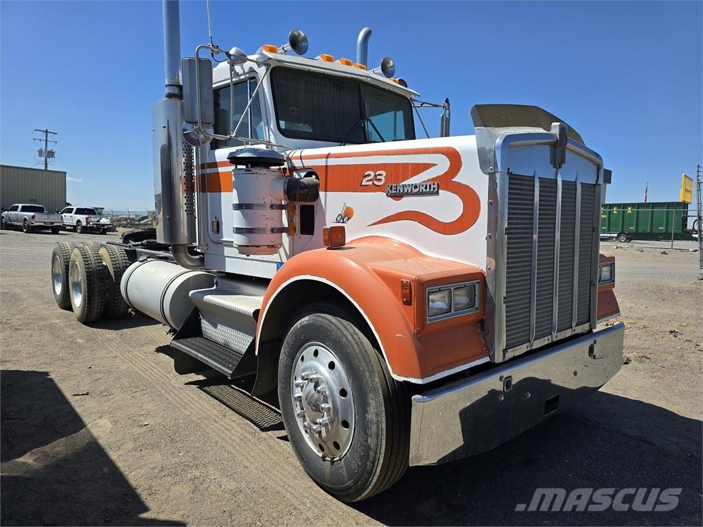 Kenworth W900 Andre lastebiler