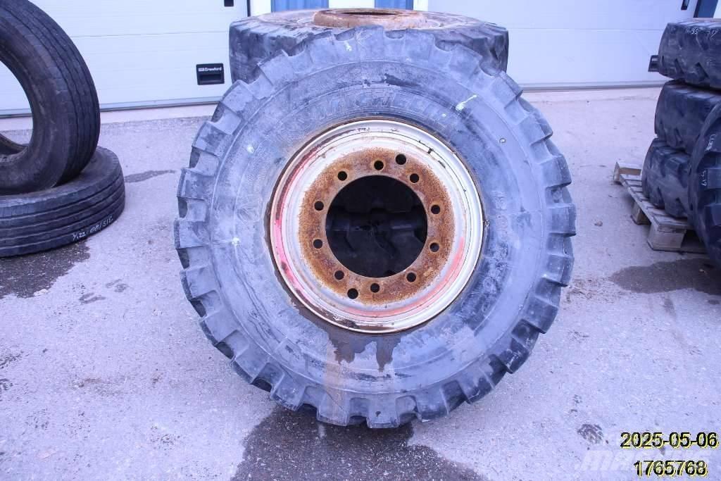 Michelin XMINED2 Dekk, hjul og felger