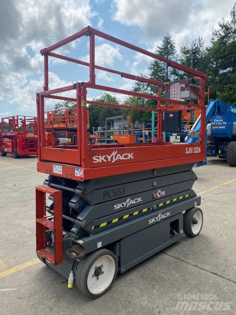SkyJack SJ 3226 Sakselifter