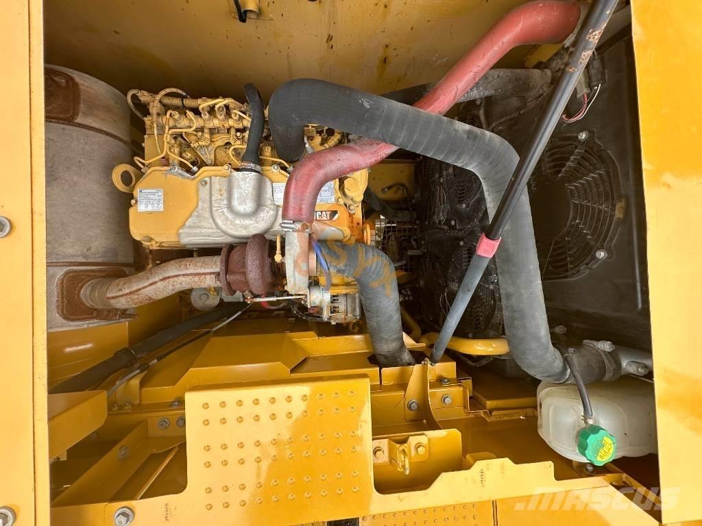 CAT CAT320GC Beltegraver