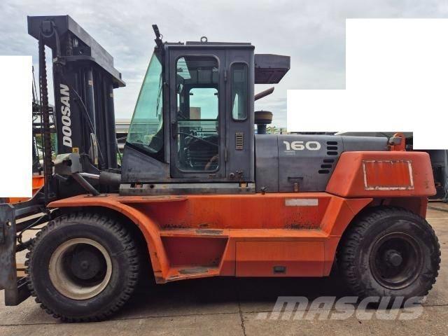 Doosan D 160 S-5 Diesel Trucker