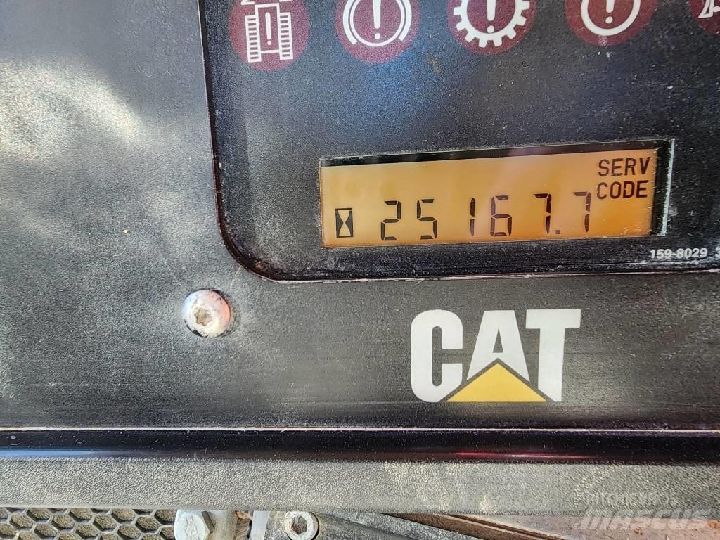 CAT D7R SERIE 2 Dozere Beltegående