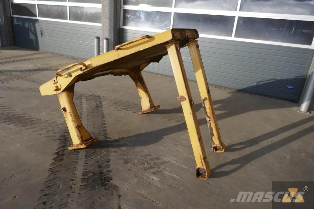 CAT D8N O-rops cab Førerhus og Interiør