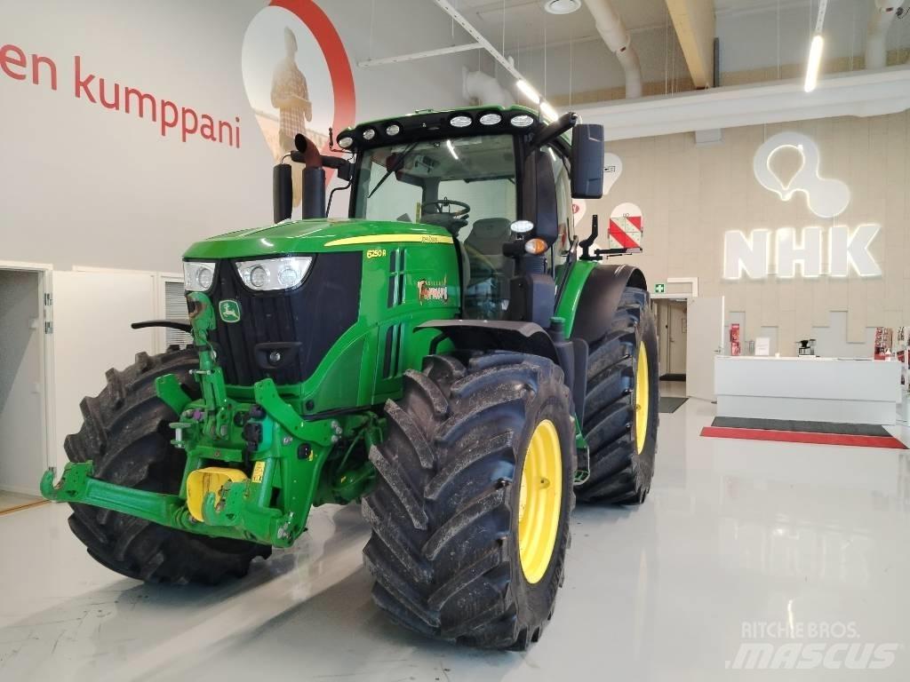 John Deere 6250 R Traktorer