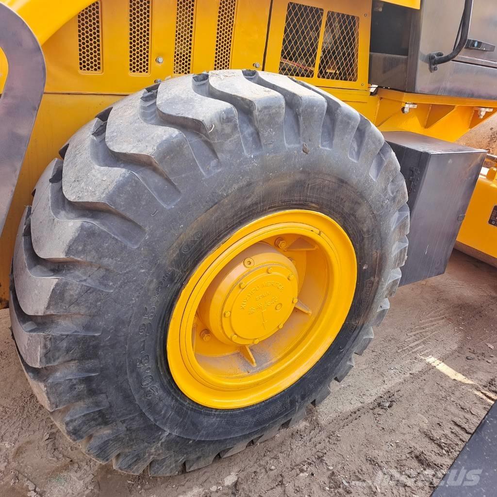 XCMG XS 203 J Valsetog
