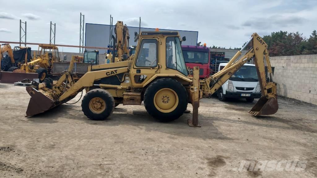 CAT 428 B 4x4 Traktorgravere