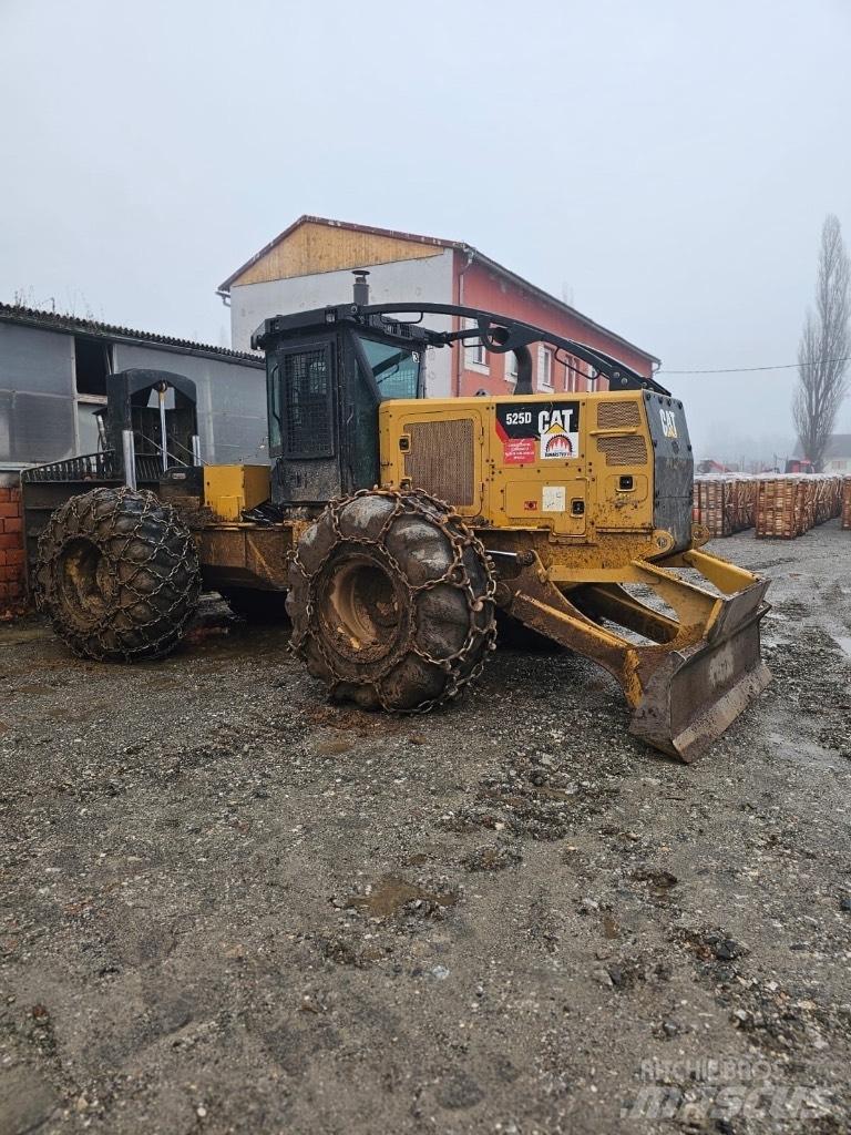 CAT 525 D Stammelunner