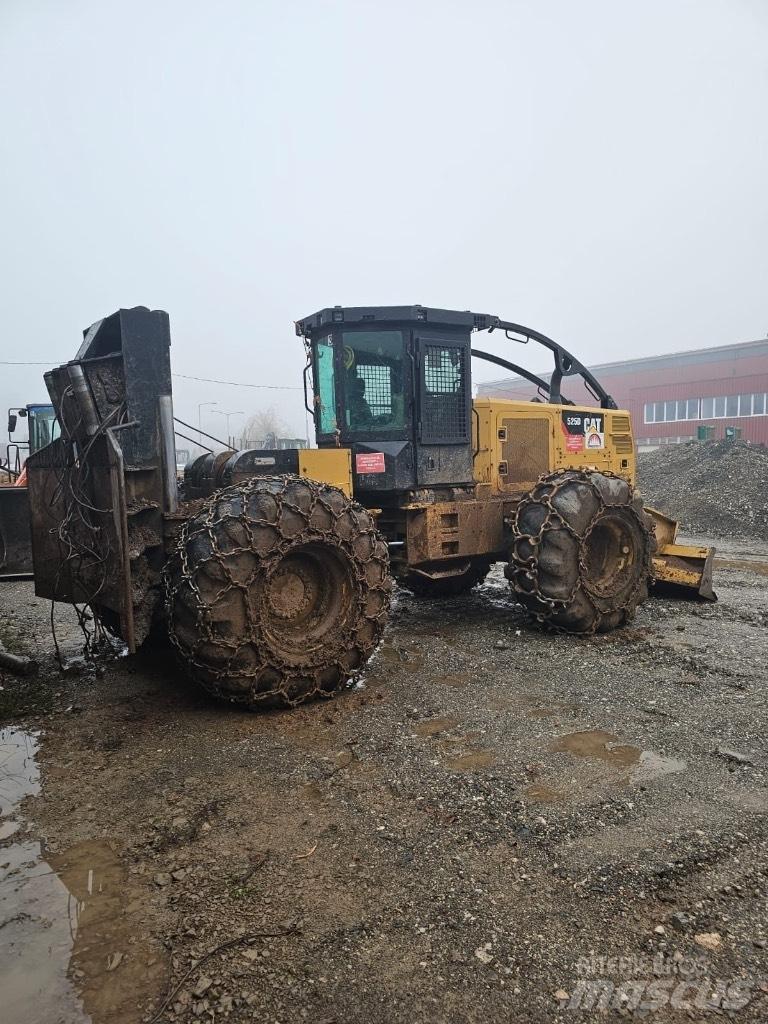CAT 525 D Stammelunner