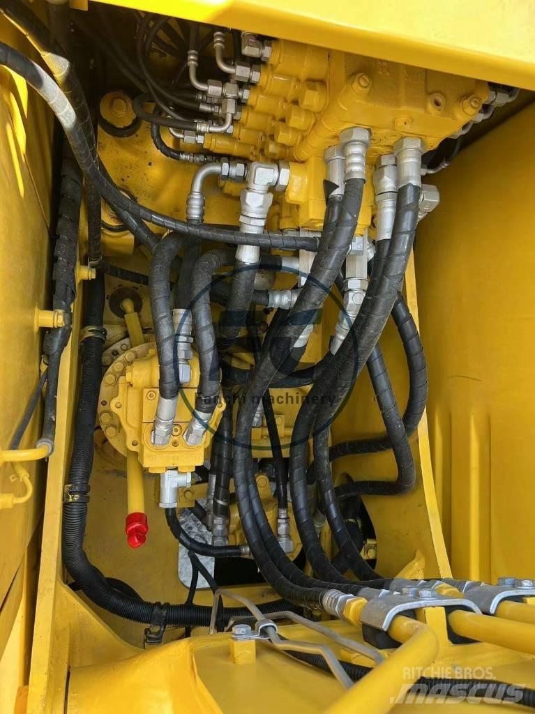 Komatsu PC 130 LC Beltegraver