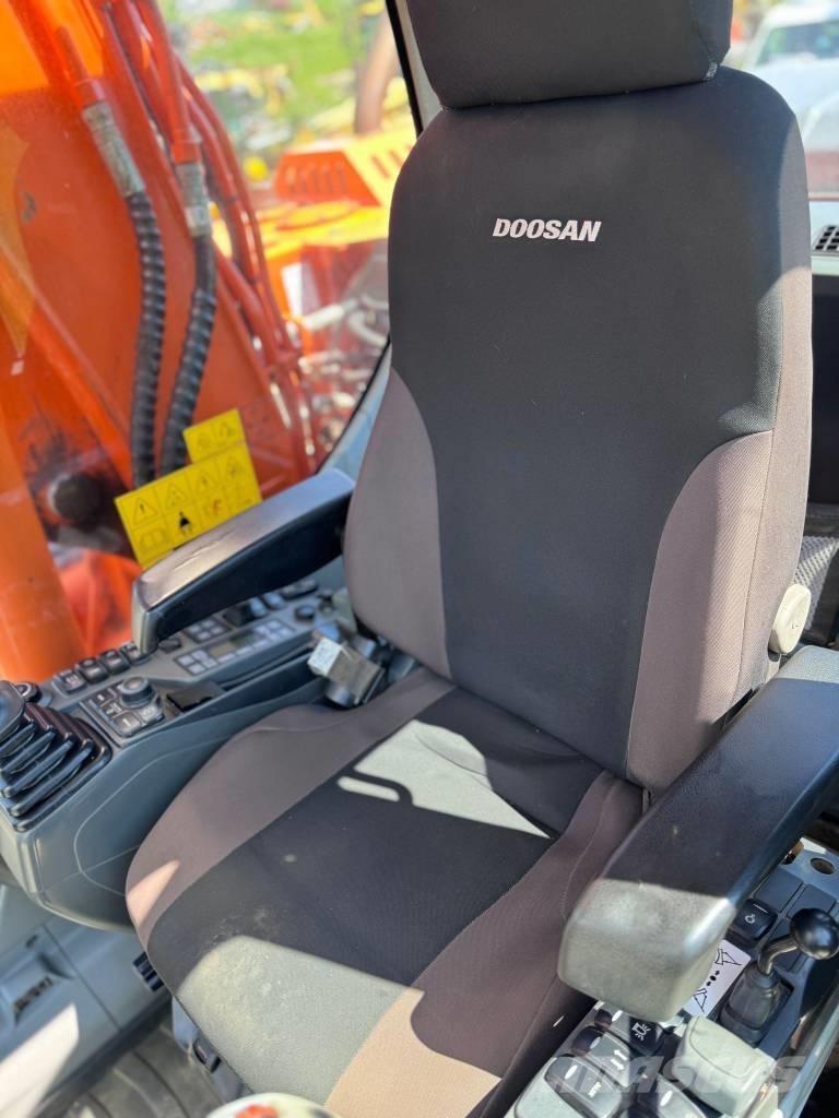 Doosan DX 140 W-3 Hjulgravere