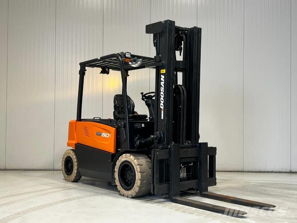 Doosan B50X-7 Elektriske trucker