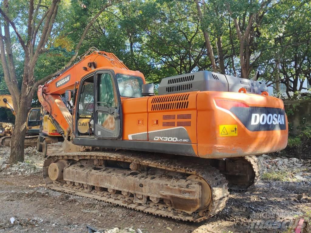 Doosan DX 300 LC Beltegraver