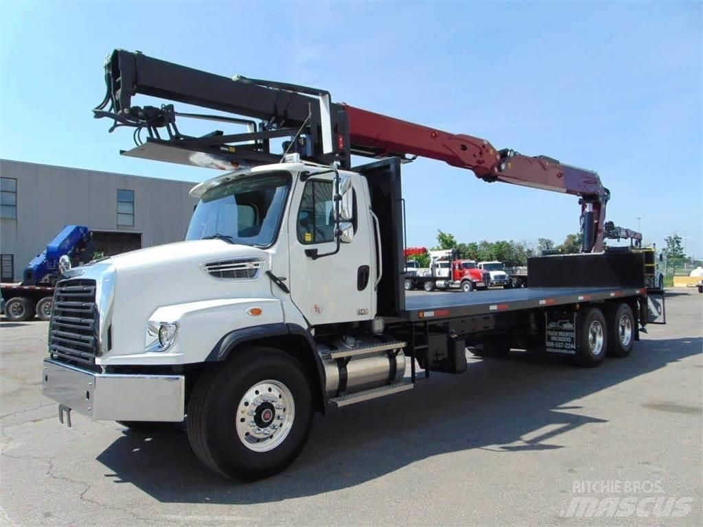PM PL 74 Kranbil
