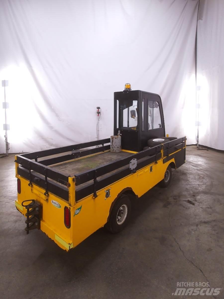 Bradshaw FB1000 Tauetraktor