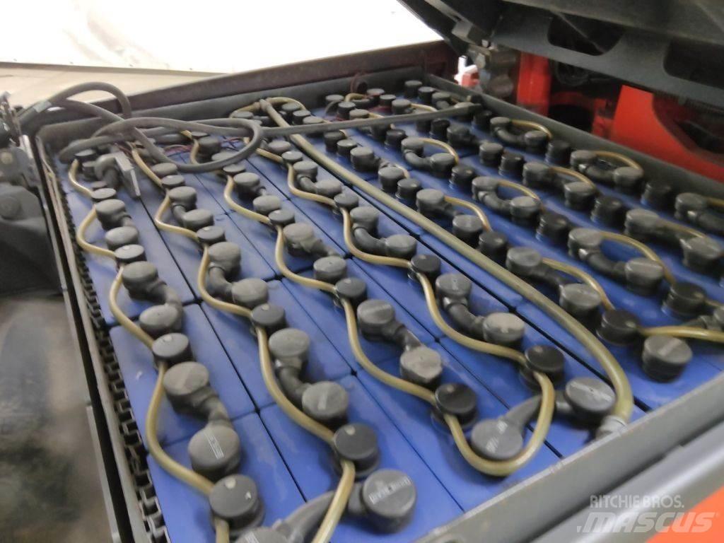 Linde E30L-01 Elektriske trucker