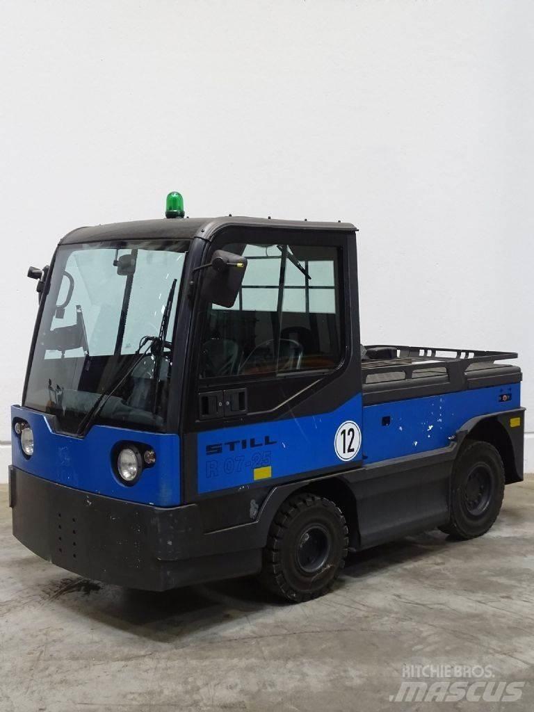 Linde P250 Tauetraktor