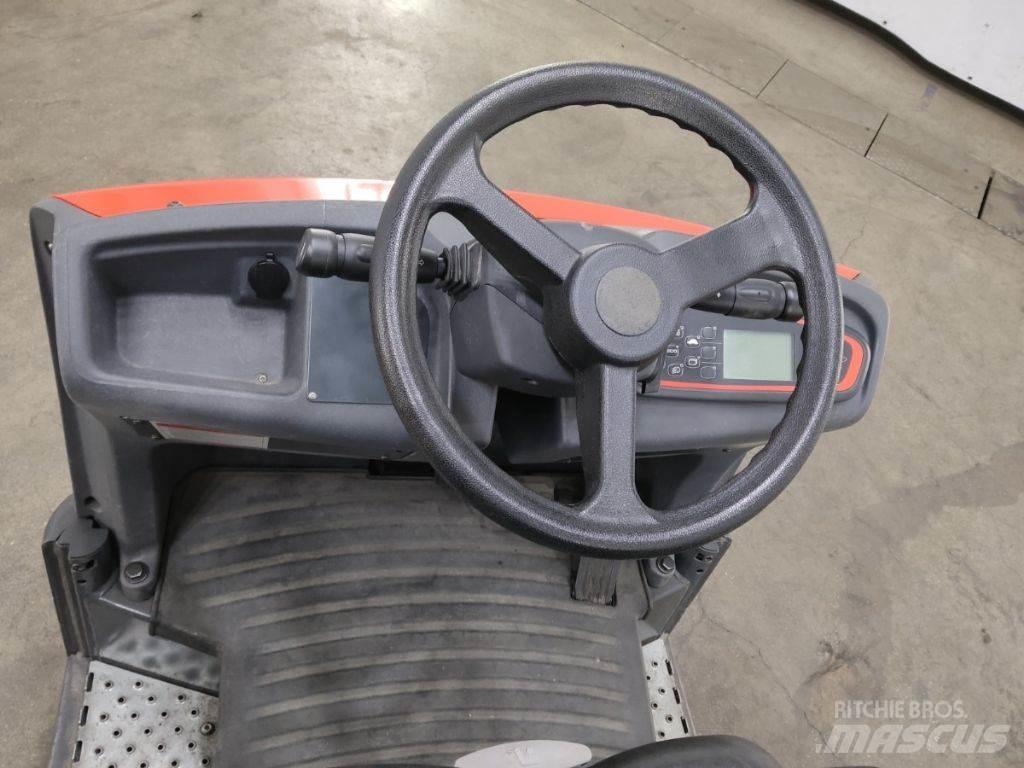 Linde P60 Tauetraktor