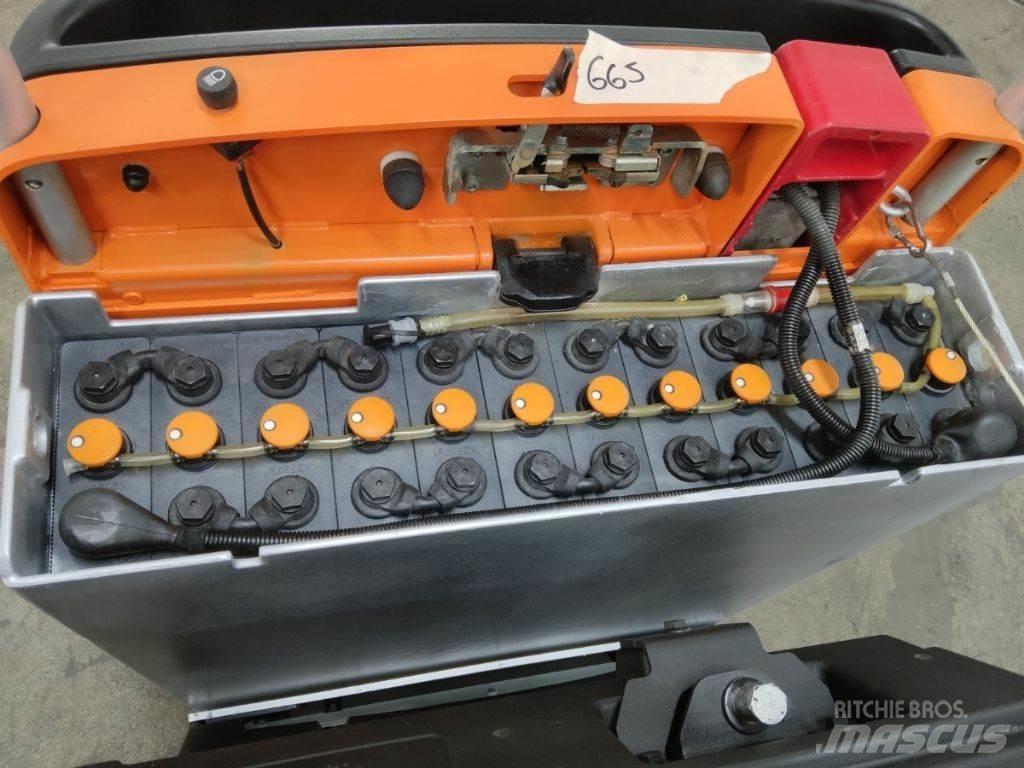 Still CX-T Tauetraktor
