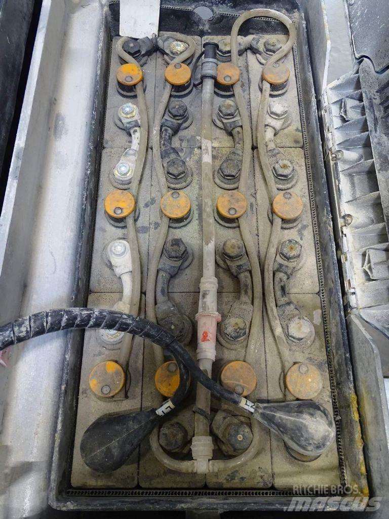 Still ECU30 Lavtløftende truck