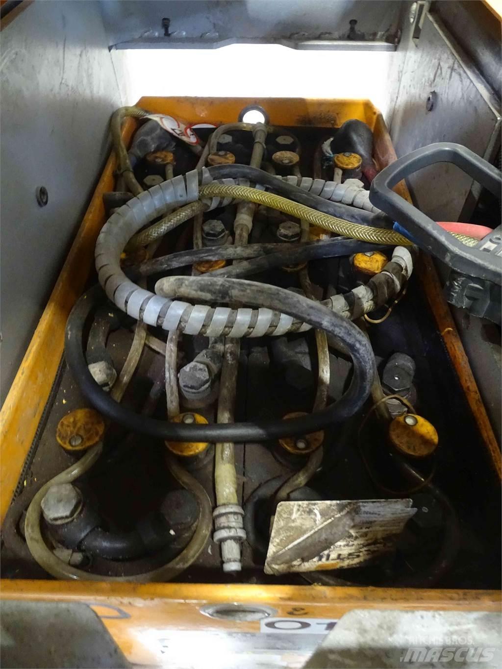 Still EK-X10 Høytløftende plukketruck