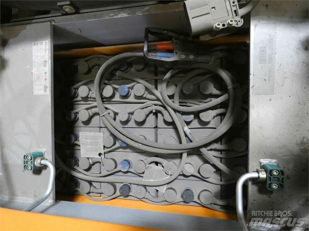 Still EK-X48 Høytløftende plukketruck