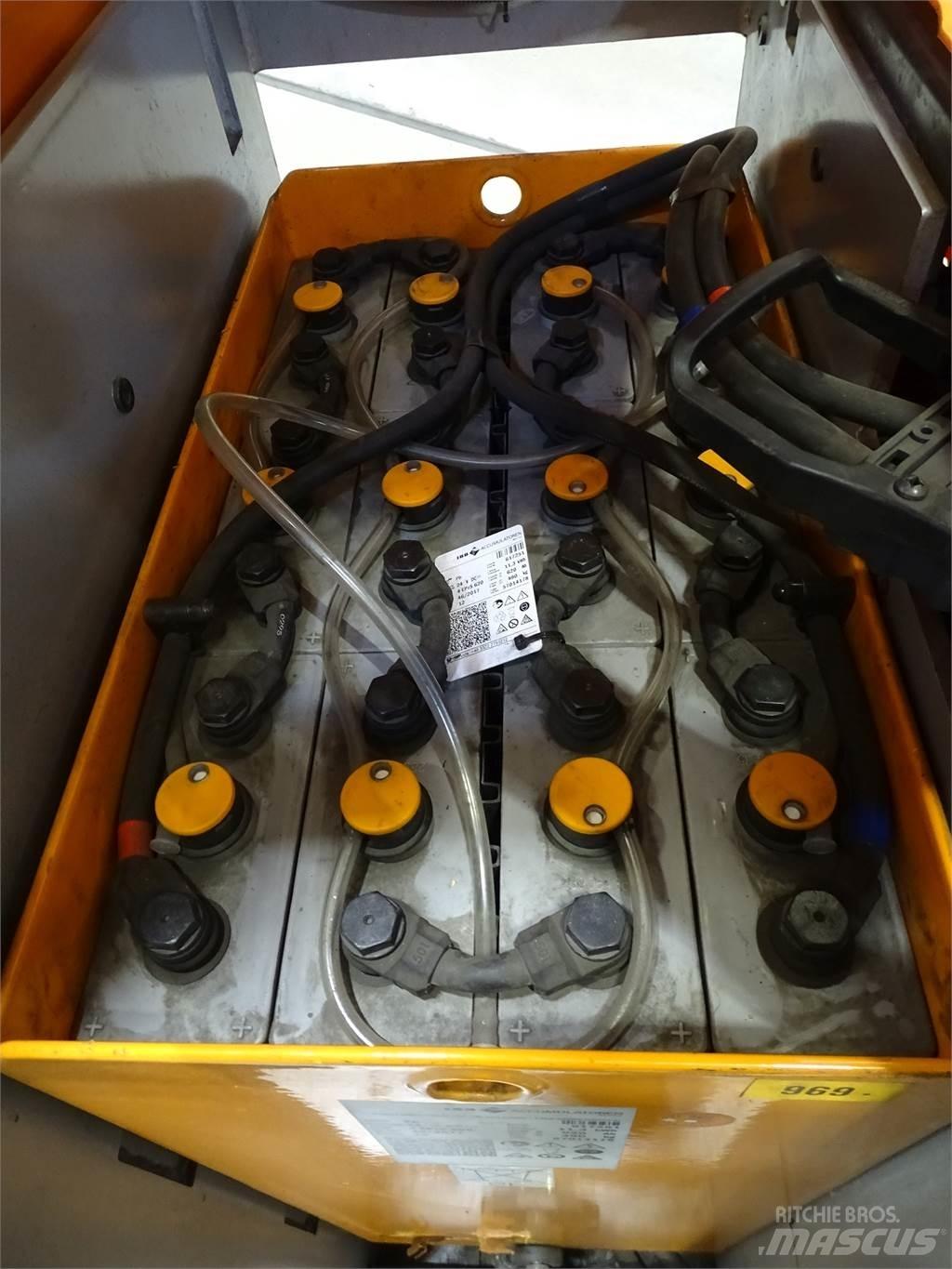 Still EK-X790 Høytløftende plukketruck