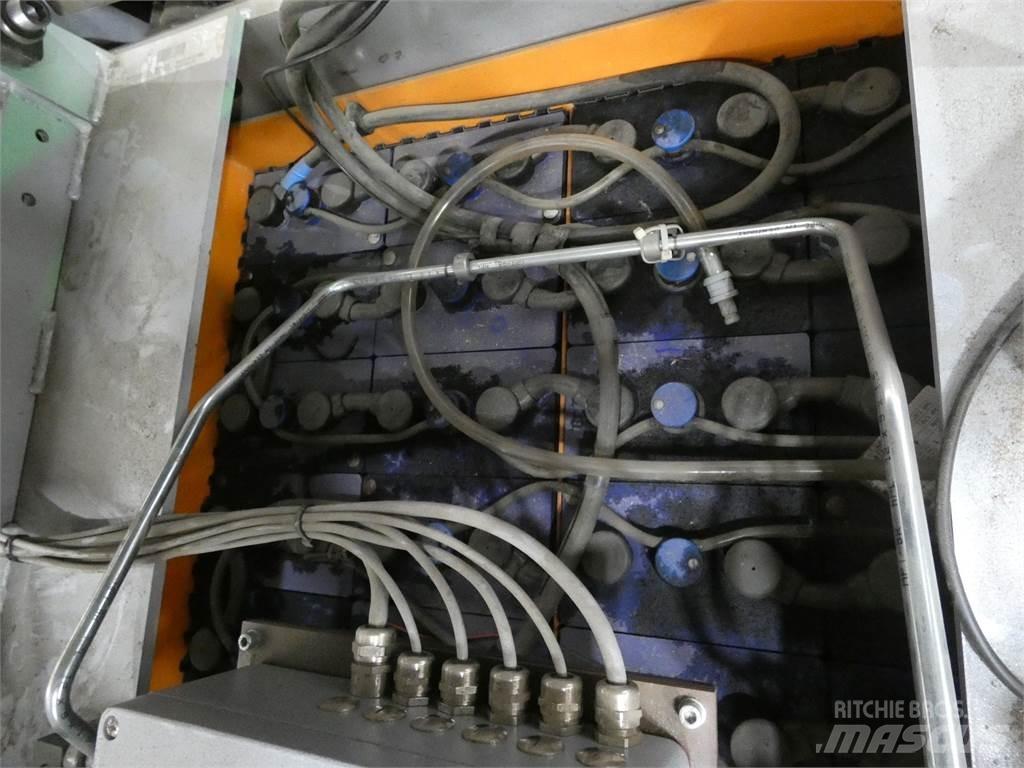 Still EX-X Høytløftende plukketruck
