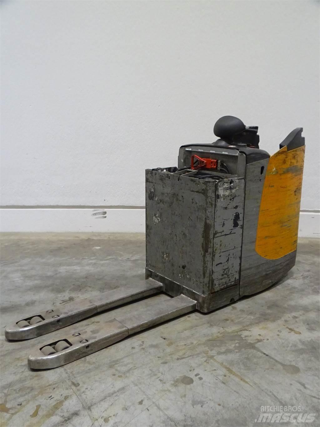 Still EXU-S22 Lavtløftende truck