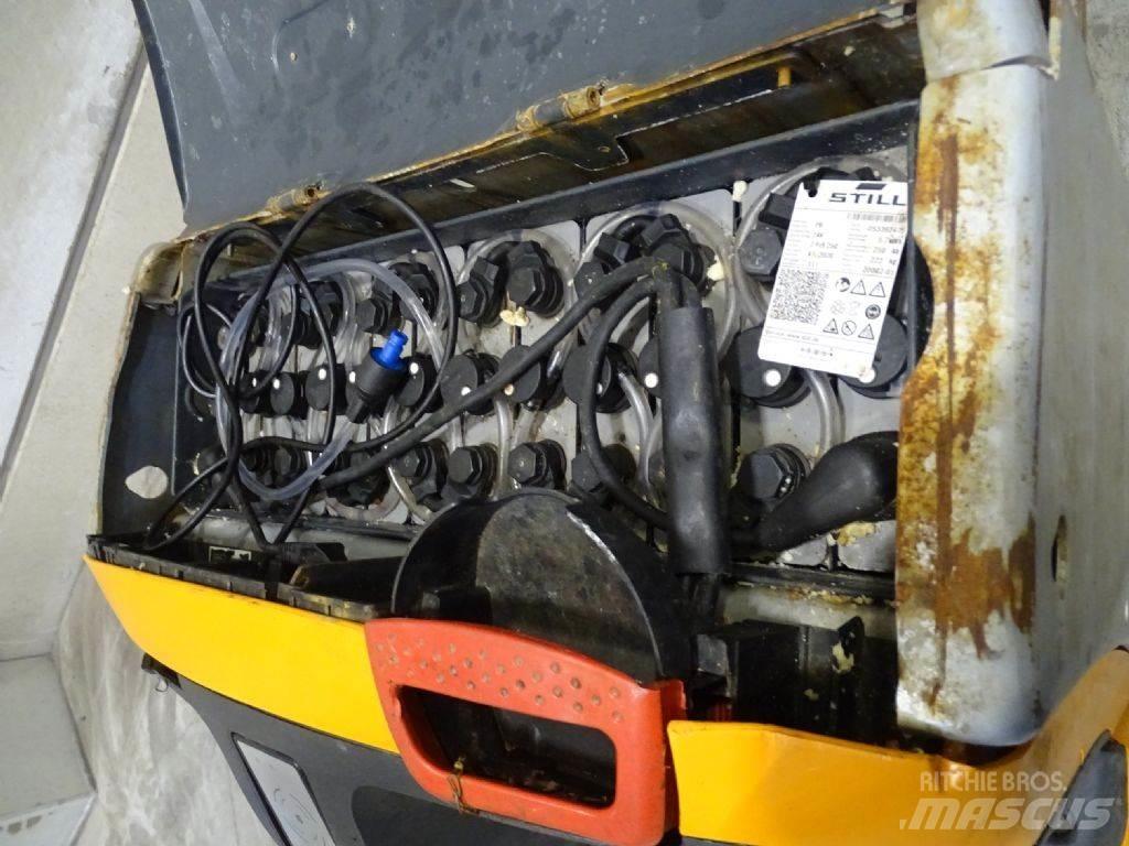 Still EXU16 Lavtløftende truck