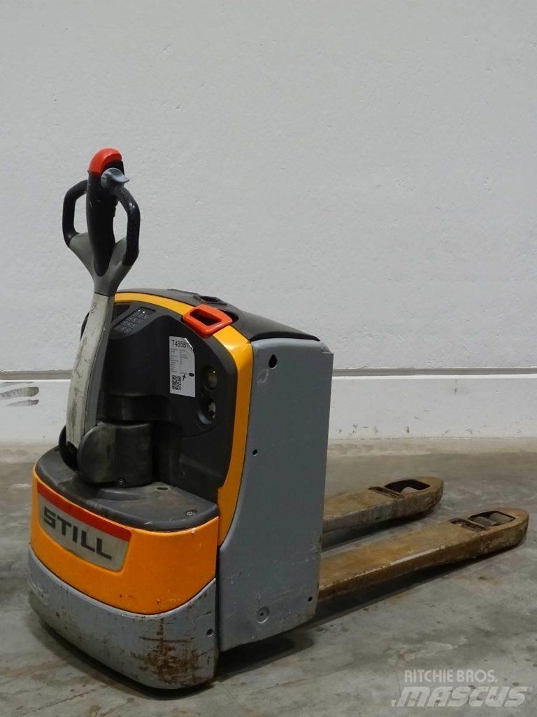 Still EXU18 Lavtløftende truck