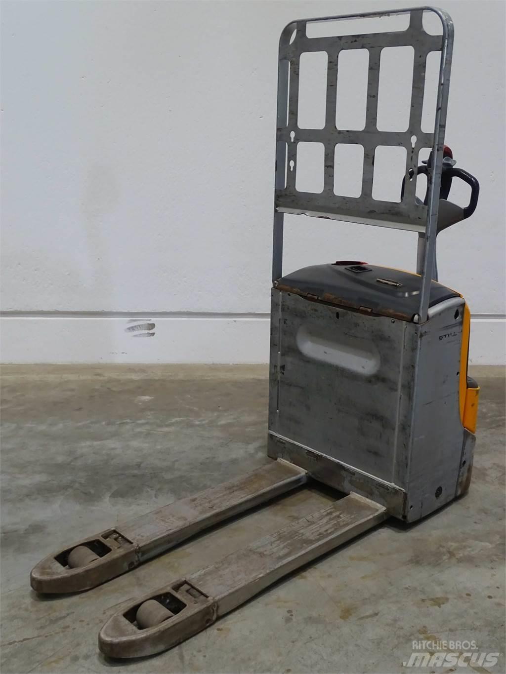 Still EXU18 Lavtløftende truck