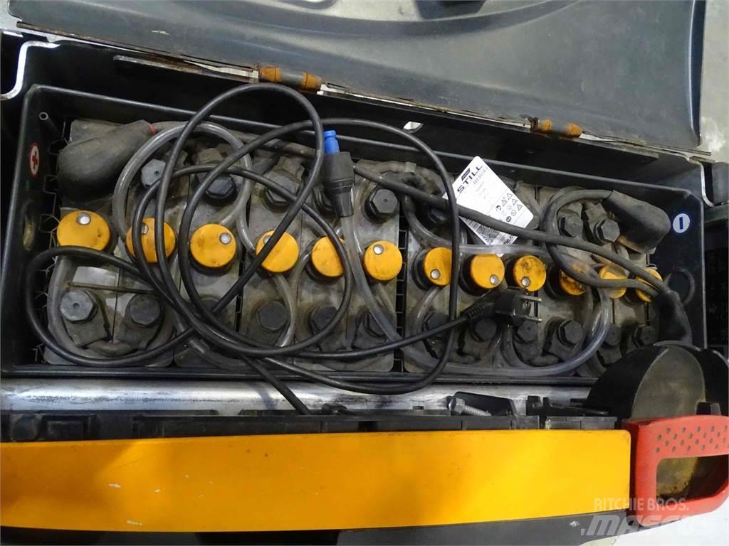 Still EXU18 Lavtløftende truck