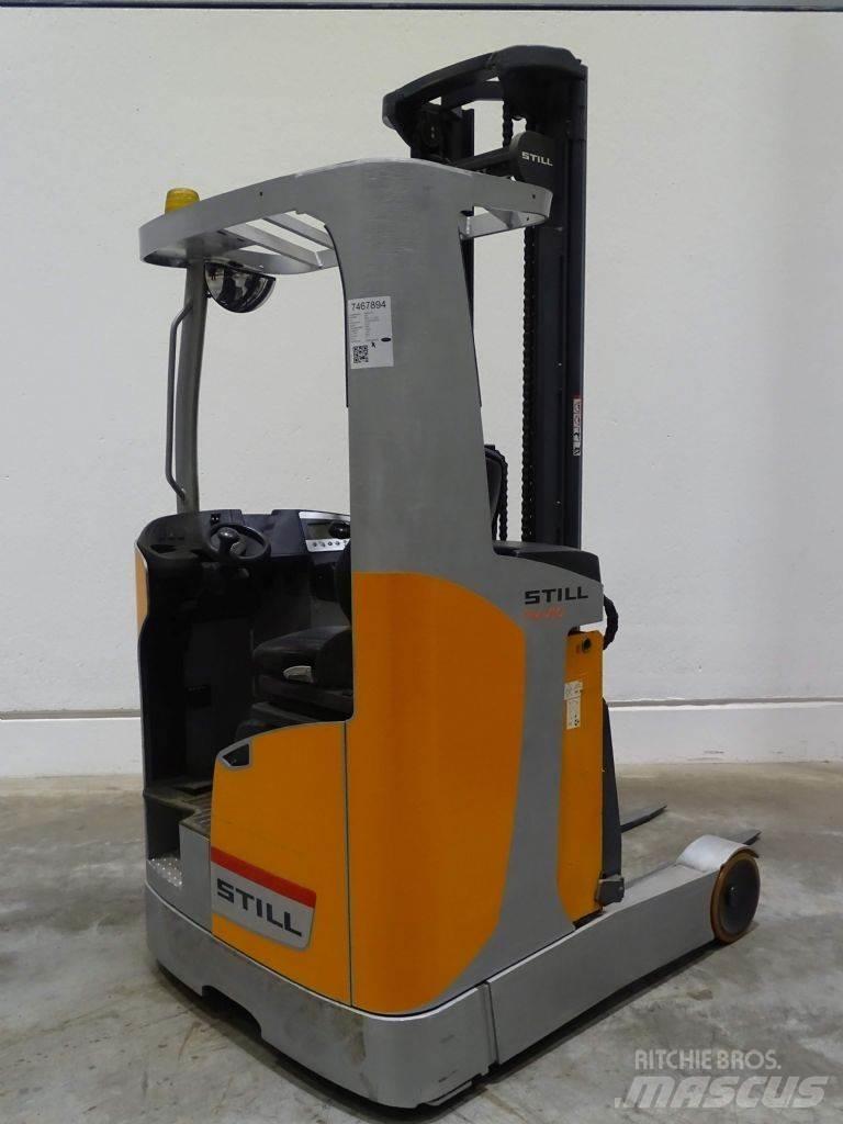 Still FM-X10 Skyvemasttruck