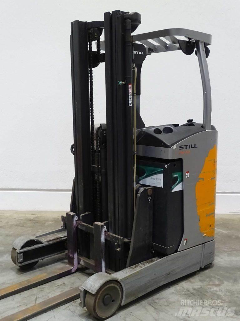 Still FM-X12 Skyvemasttruck