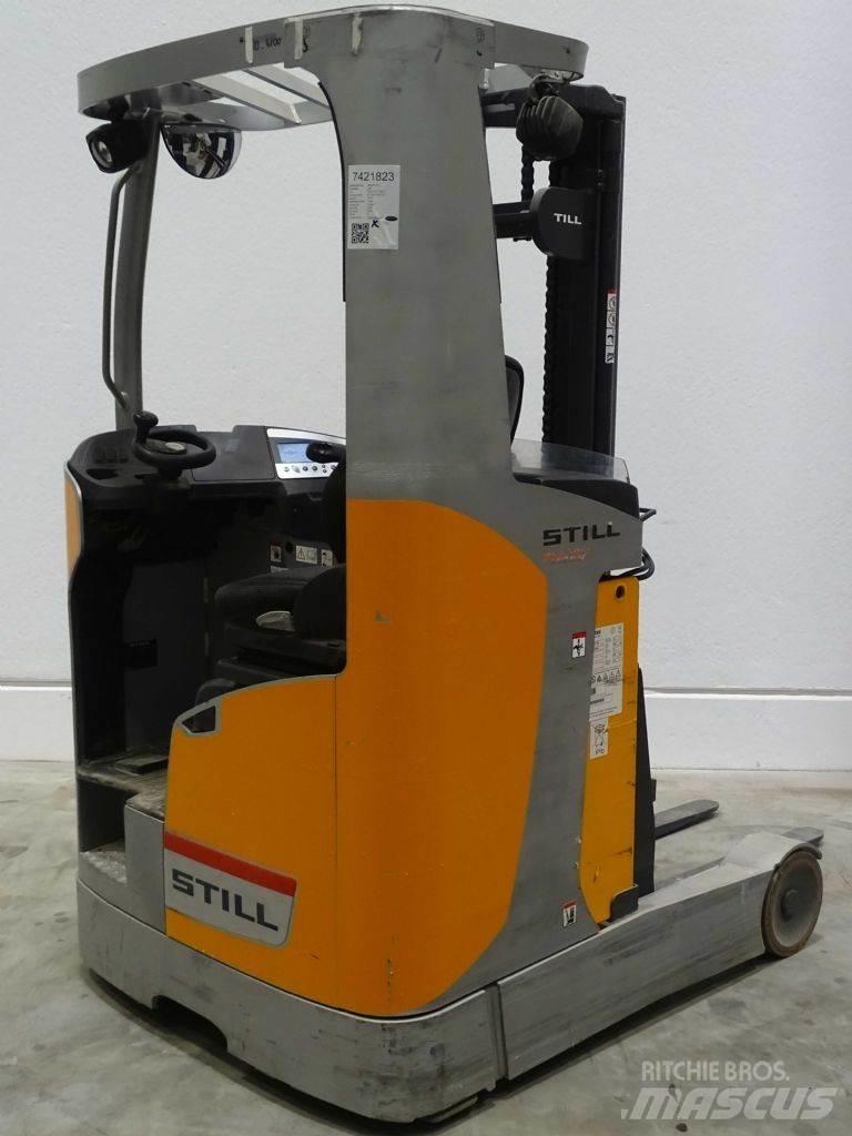 Still FM-X12 Skyvemasttruck