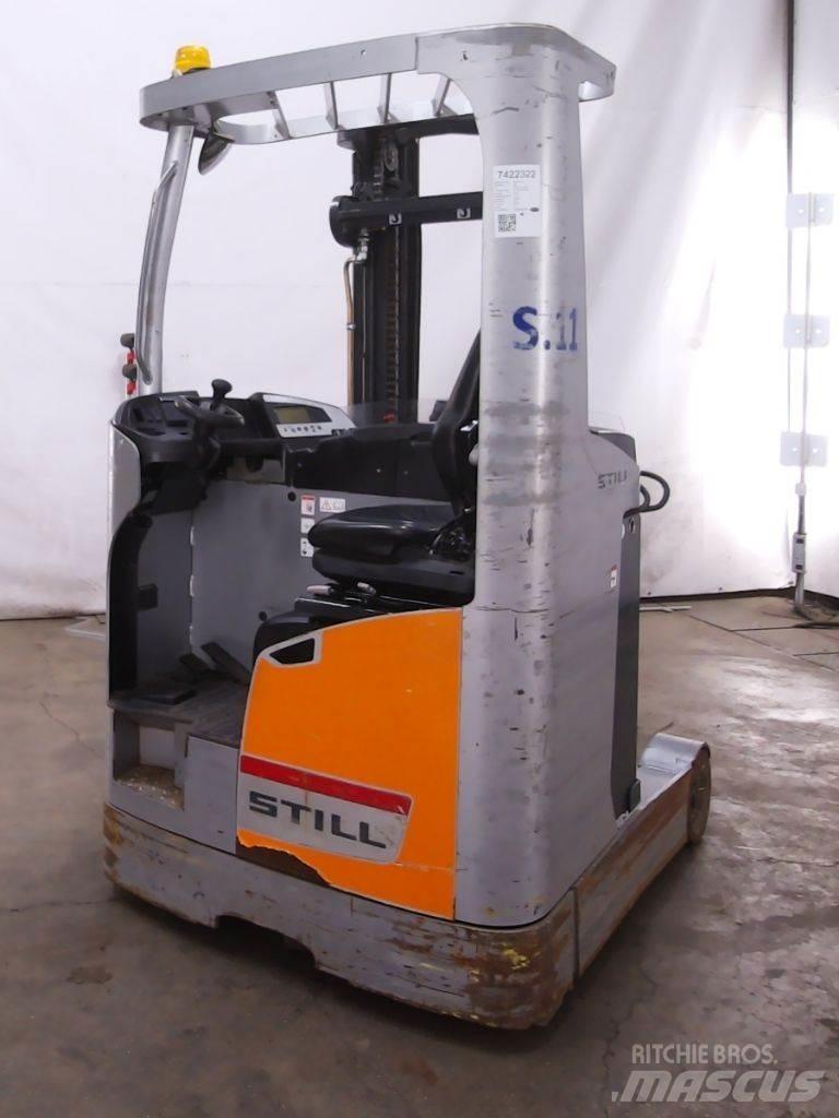 Still FM-X12 Skyvemasttruck