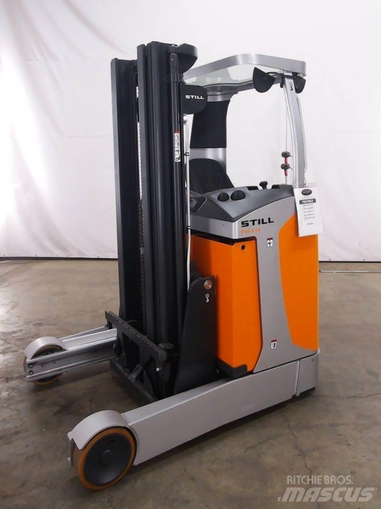 Still FM-X14 Skyvemasttruck