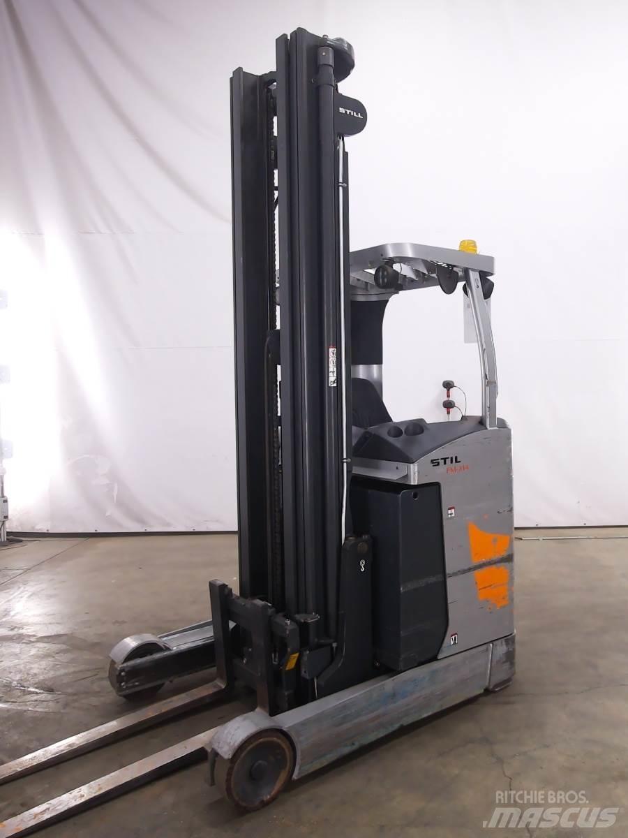 Still FM-X14 Skyvemasttruck